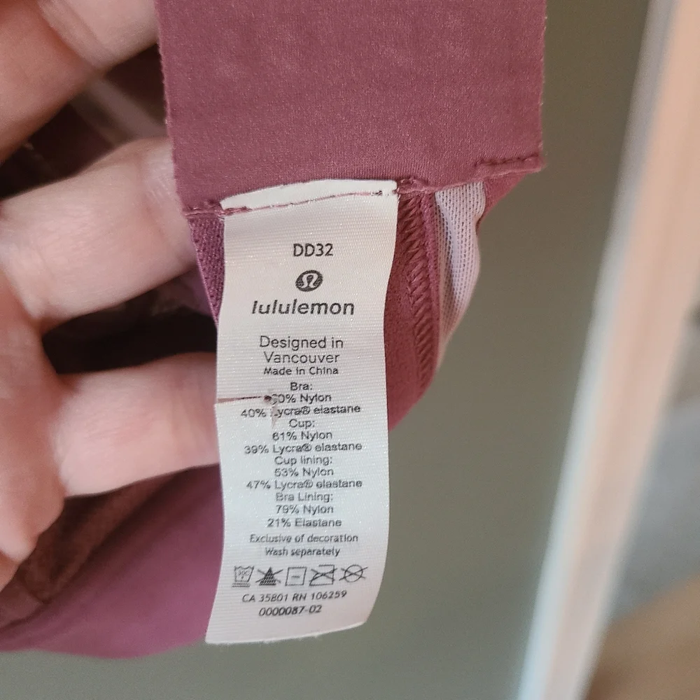 Lululemon Awake To Lace Bra, Size DD32 - Picture 7 of 8